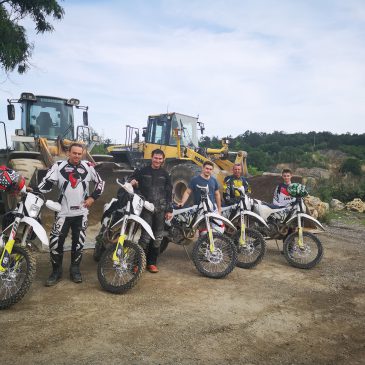 Enduro Training im Steinbruch