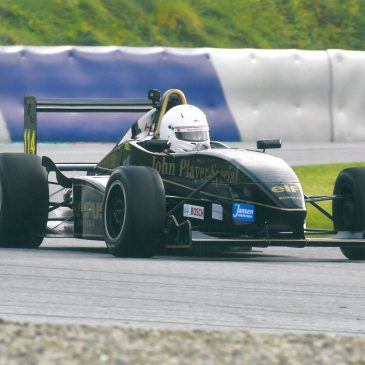 Sieg im Formel Renault!
